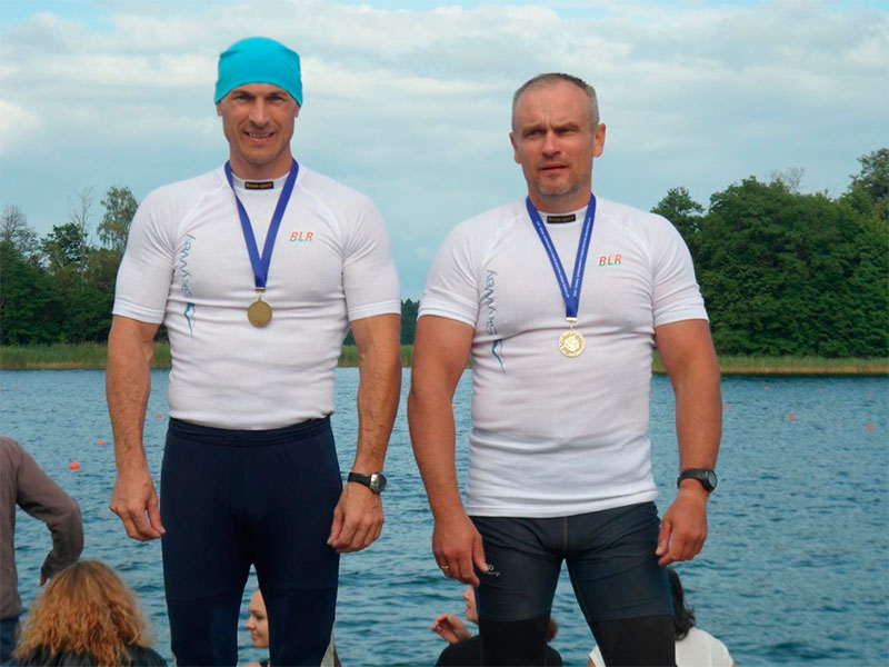 The result of Alexander's participation were two bronze medals in the 200 m distance on the kayak single (K-1) and kayak pair (K-2)