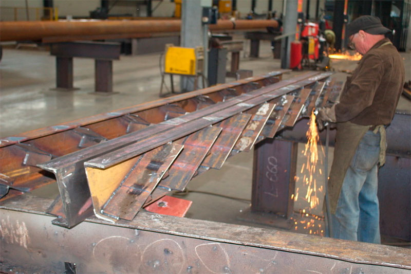 Welding of staircases in the anchor support for the urban and high-speed SkyWay route