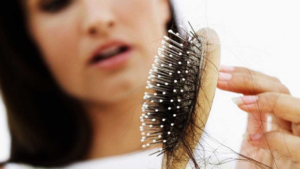  Причины выпадения волос у женщин и как с ними бороться.