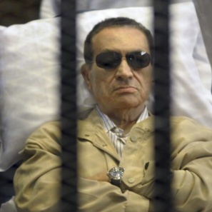  Рассмотрение дела экс-президента Мубарака отложено до сентября