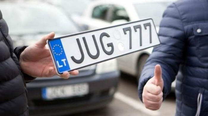  Розмитнення автомобілів європейської реєстрації за сто днів поповнило бюджет України практично на півтора мільярда