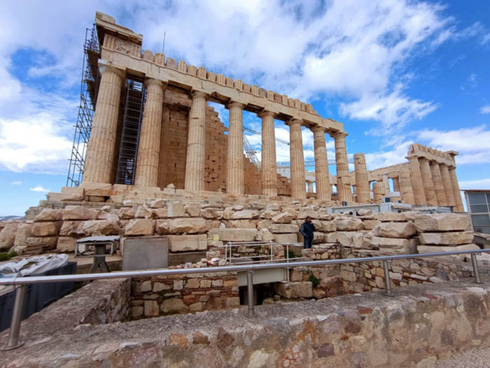  Для посещения Греции потребуется ПЦР-тест, даже для вакцинированных туристов  