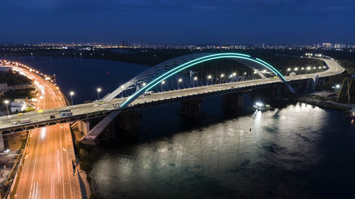  Недостроенный мост в Киеве вновь пообещали открыть в следующем году 