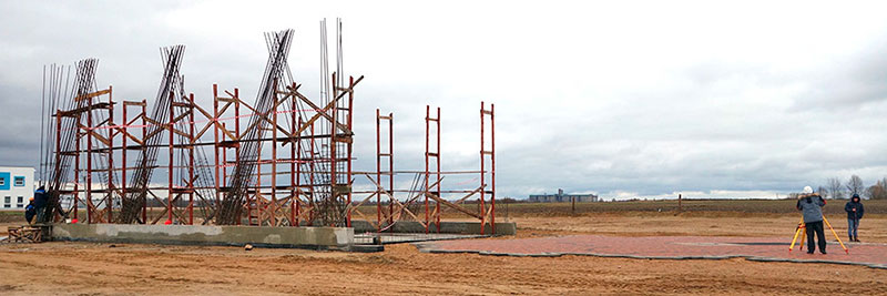 EcoTechnoPark: construction of pylons of the first anchor support